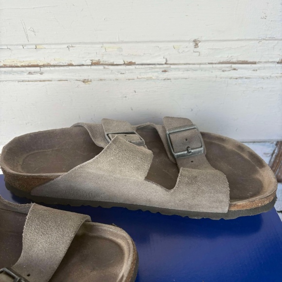 BIRKENSTOCK Women's Stone Suede Leather Arizona Sandals w/Soft Footbed Sz 9/40 - Picture 3 of 10